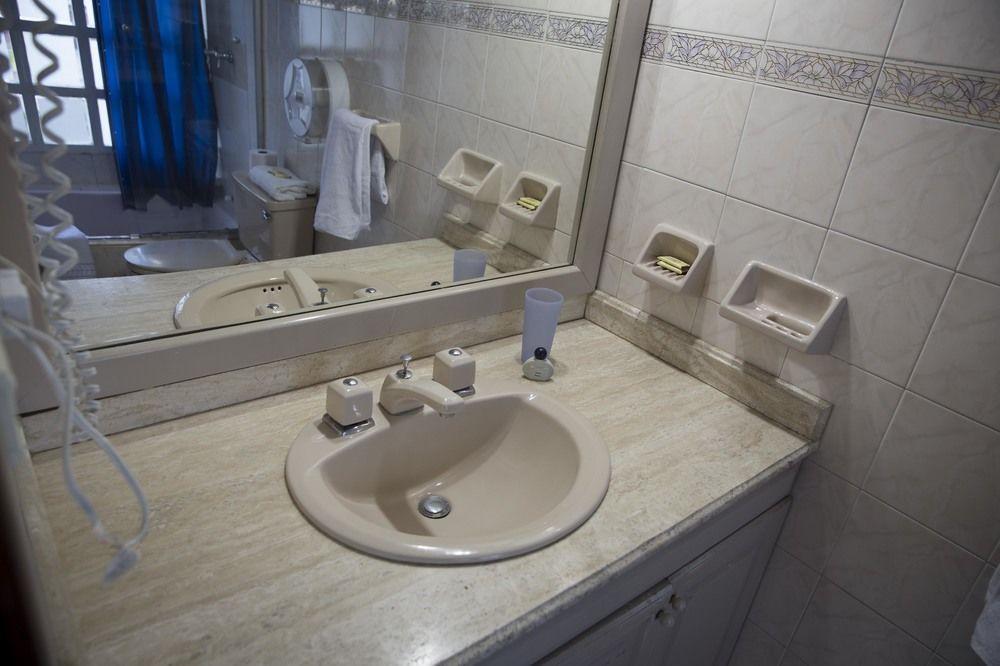 Hostal Bogota Real Ngoại thất bức ảnh